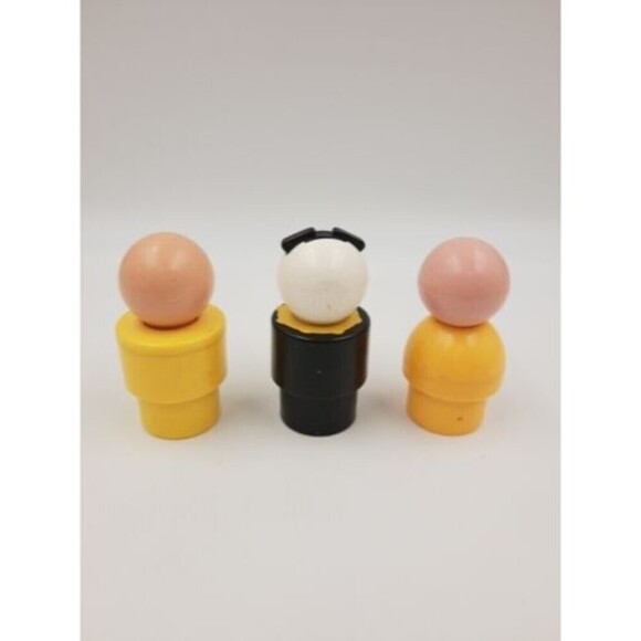 Vtg 1974 Fisher Price Little People Dog Yellow Big Chunky Jumbo Figure Lot of 3 - Picture 2 of 6